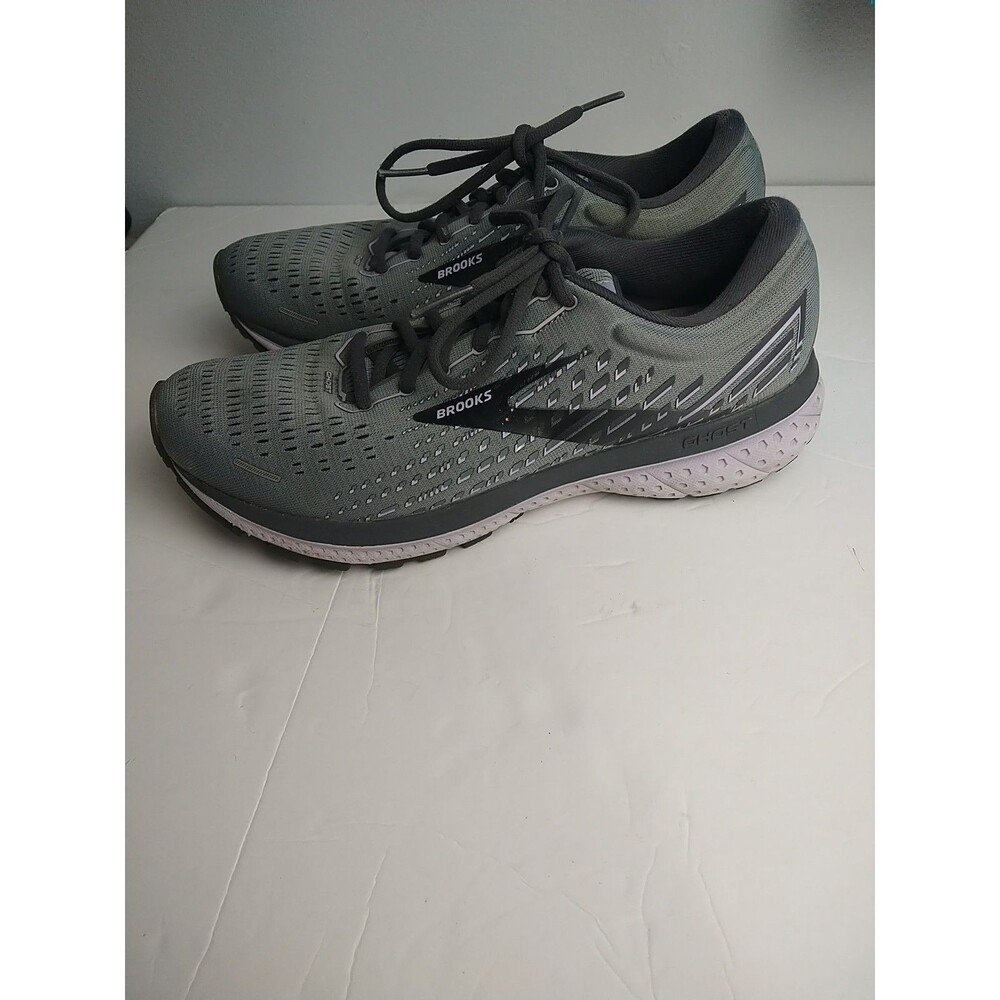 Size 10B - woman Brooks Ghost 13 Gray sneakers activewear - 120338-1B-084 - Picture 2 of 8